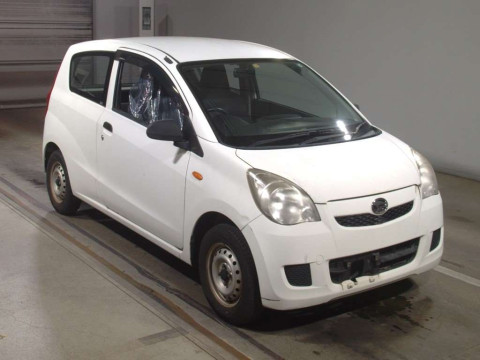 2013 Daihatsu Mira L275V[2]