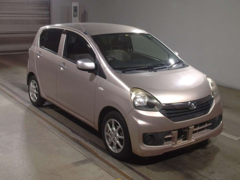 2014 Daihatsu Mira es LA300S[2]