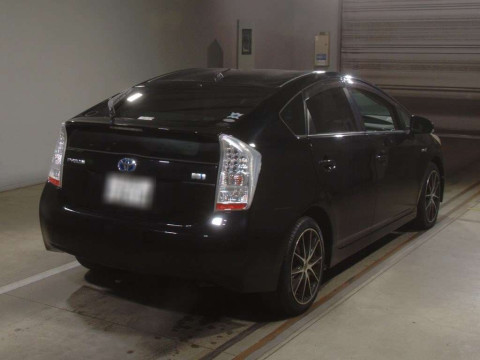 2010 Toyota Prius ZVW30[1]