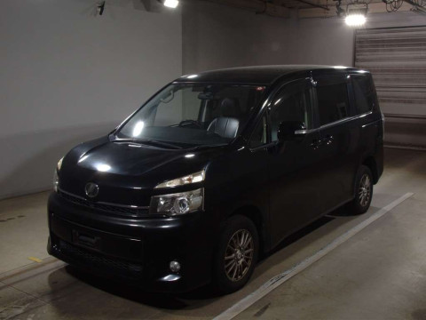 2013 Toyota Voxy ZRR75G[0]