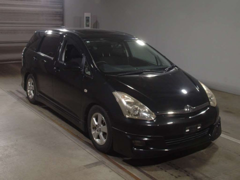 2006 Toyota Wish ZNE14G[2]