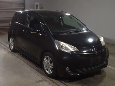 2012 Toyota Ractis NCP120[2]