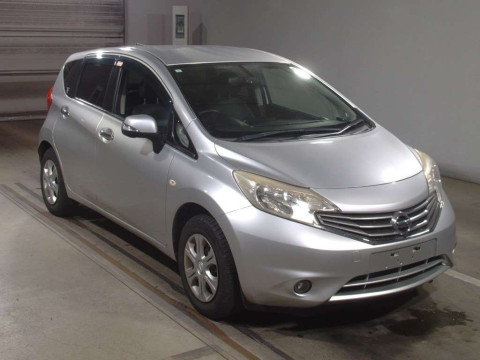 2013 Nissan Note E12[2]