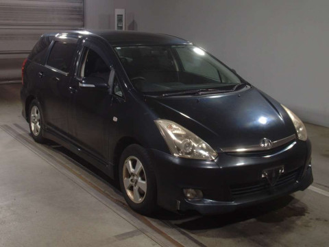 2008 Toyota Wish ZNE10G[2]