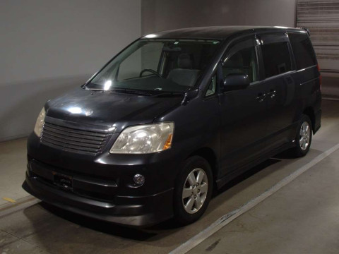 2007 Toyota Noah AZR65G[0]