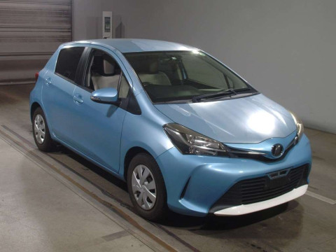 2014 Toyota Vitz NSP130[2]