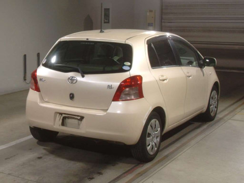 2006 Toyota Vitz SCP90[1]