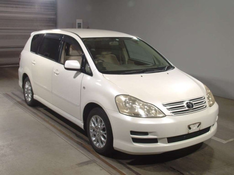 2007 Toyota Ipsum ACM21W[2]