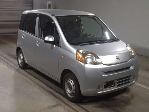 2010 Honda Life JC1[2]