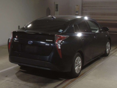 2018 Toyota Prius ZVW50[1]