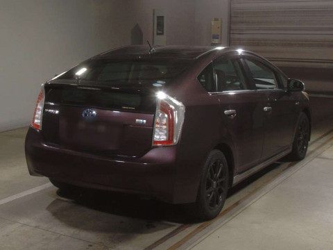 2014 Toyota Prius ZVW30[1]