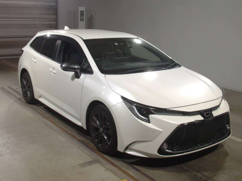 2019 Toyota Corolla Touring Wagon ZRE212W[2]