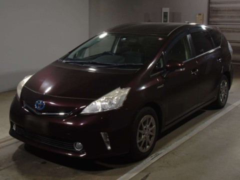 2013 Toyota Prius alpha ZVW40W[0]