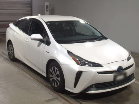 2019 Toyota Prius ZVW51[2]