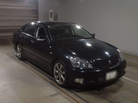 2007 Toyota Crown GRS180[2]