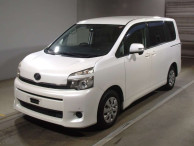 2010 Toyota Voxy