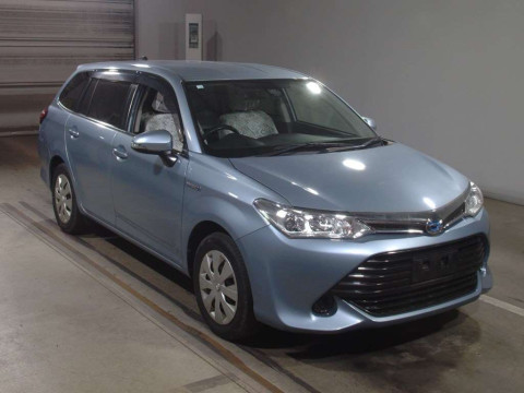 2016 Toyota Corolla Fielder NKE165G[2]