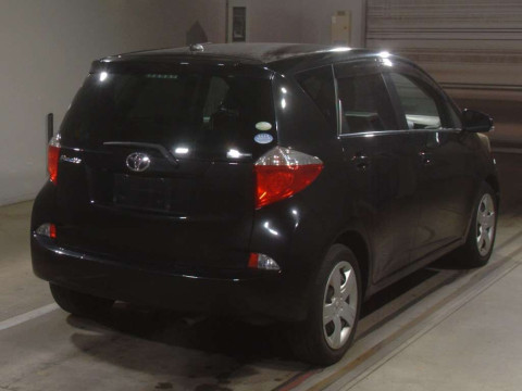 2011 Toyota Ractis NCP120[1]