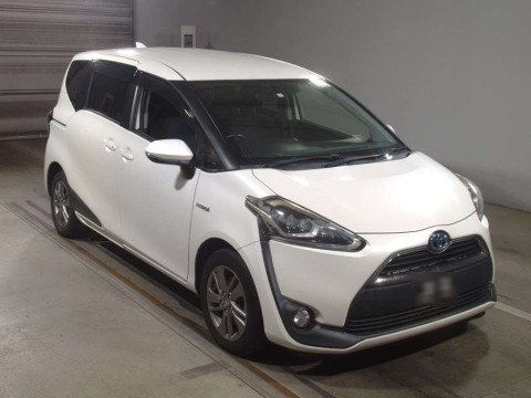 2016 Toyota Sienta NHP170G[2]