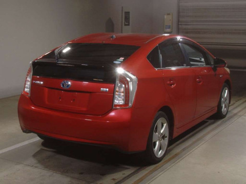 2015 Toyota Prius ZVW30[1]