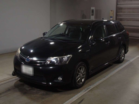 2013 Toyota Corolla Fielder NKE165G[0]