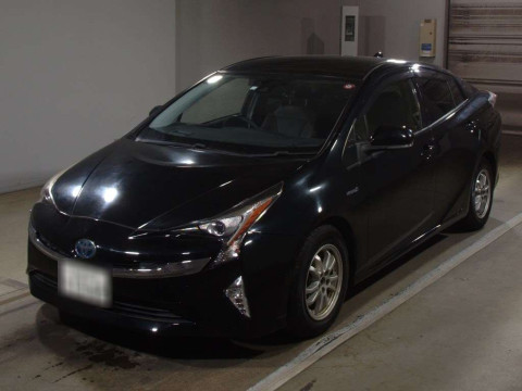 2016 Toyota Prius ZVW50[0]