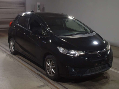 2016 Honda Fit Hybrid GP5[2]