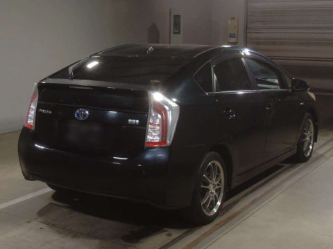 2012 Toyota Prius ZVW30[1]