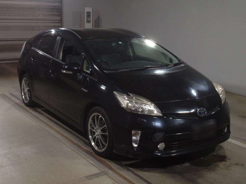 2012 Toyota Prius ZVW30[2]