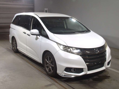 2014 Honda Odyssey RC1[2]