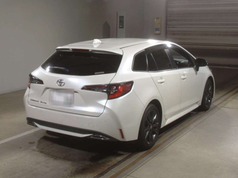 2020 Toyota Corolla Touring Wagon ZRE212W[1]