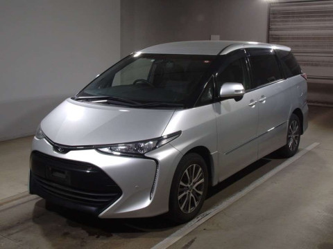 2017 Toyota Estima ACR55W[0]