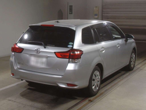 2015 Toyota Corolla Fielder NRE161G[1]