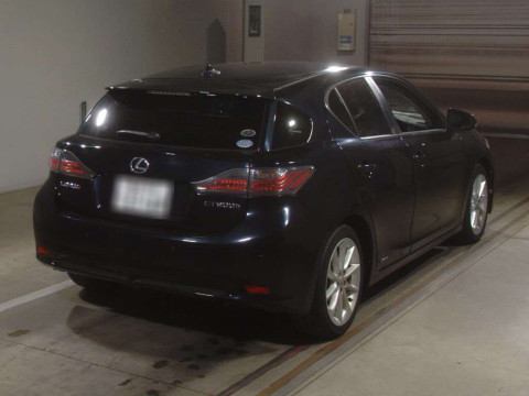 2011 Lexus CT ZWA10[1]