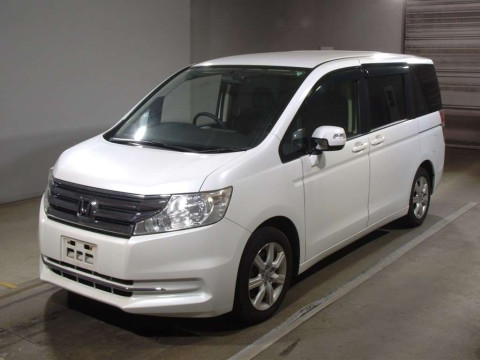 2013 Honda Step WGN RK1[0]