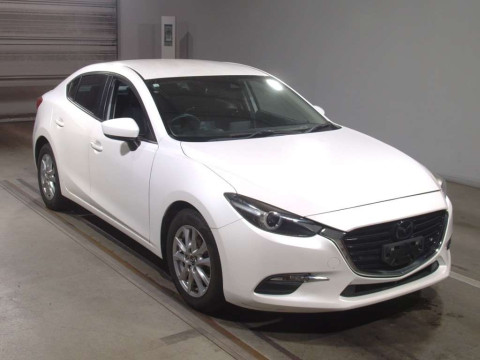 2016 Mazda Axela BM5FP[2]