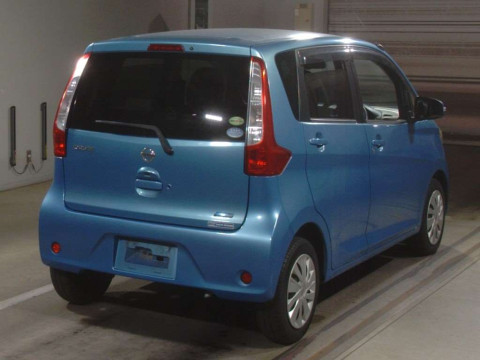 2014 Nissan DAYZ B21W[1]