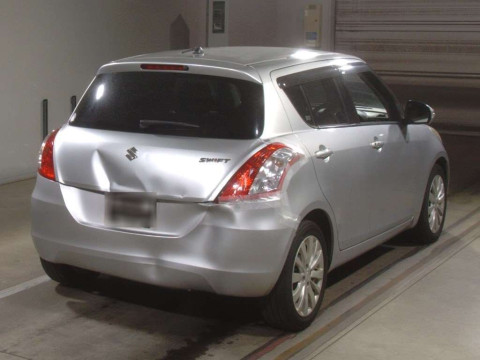 2011 Suzuki Swift ZC72S[1]