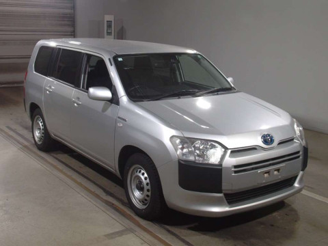 2020 Toyota Succeed NHP160V[2]