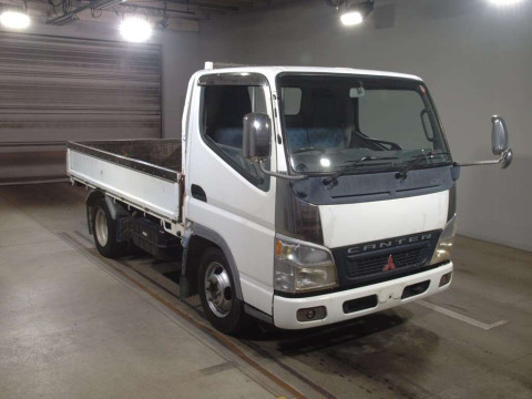 2004 Mitsubishi Fuso Canter Guts FB70ABX[2]