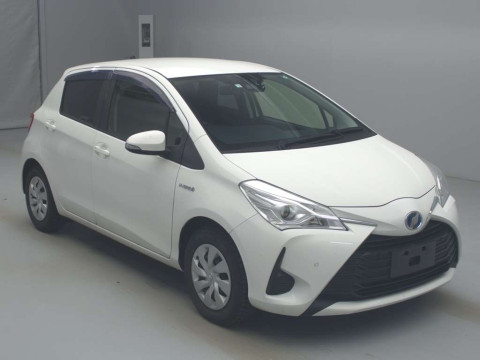 2020 Toyota Vitz NHP130[2]