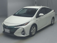 2017 Toyota Prius PHV