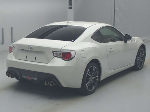 2014 Toyota 86 ZN6[1]