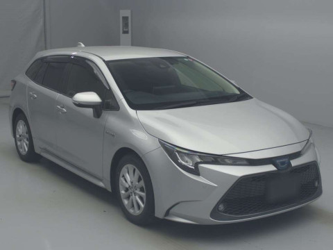 2019 Toyota Corolla Touring Wagon ZWE211W[2]