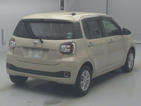 2017 Toyota Passo M700A[1]