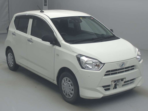 2019 Daihatsu Mira es LA350S[2]