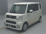 2017 Toyota Pixis Mega