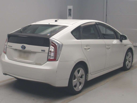 2012 Toyota Prius ZVW30[1]