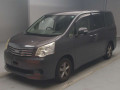 2013 Toyota Noah