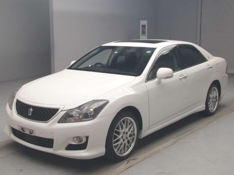 2009 Toyota Crown GRS204[0]